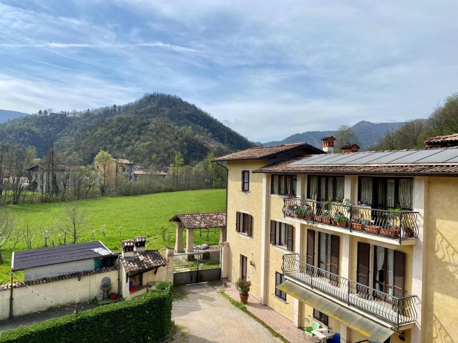 Agriturismo Rocca Dei Marchesi Sabbio Chiese Exterior photo